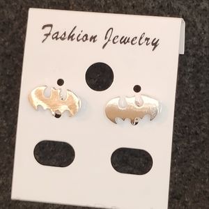 Silver batman post earrings NWOT